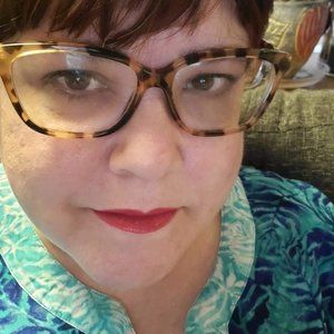 Meet your Posher, Sheila